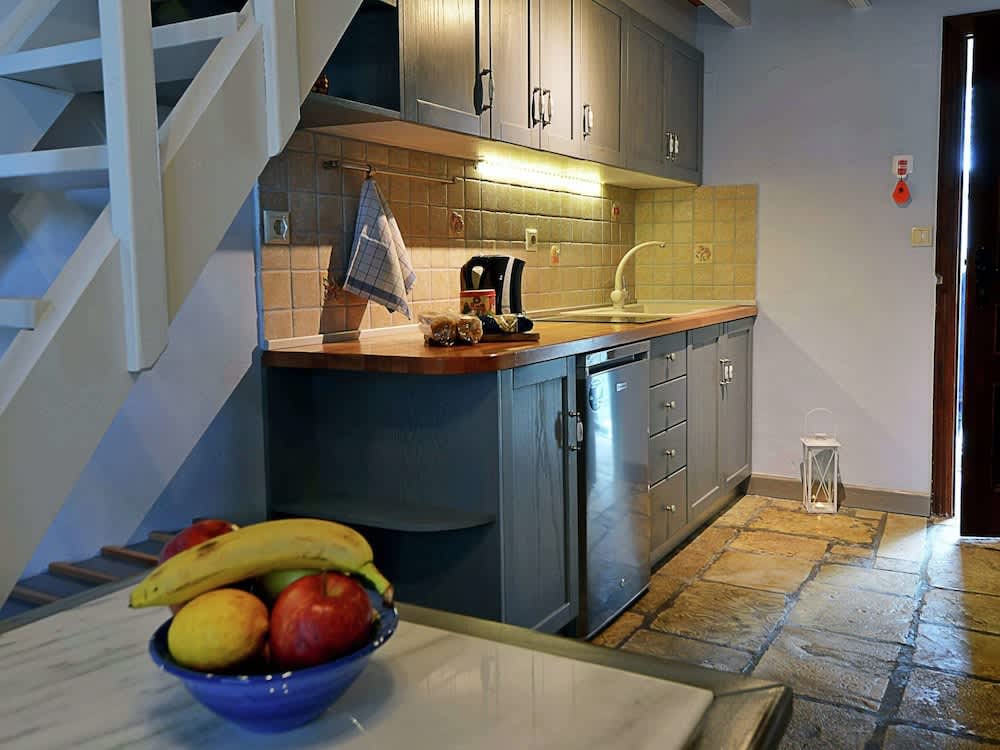 Villa in Paleokastrites with Swimming Pool near Beaches 2