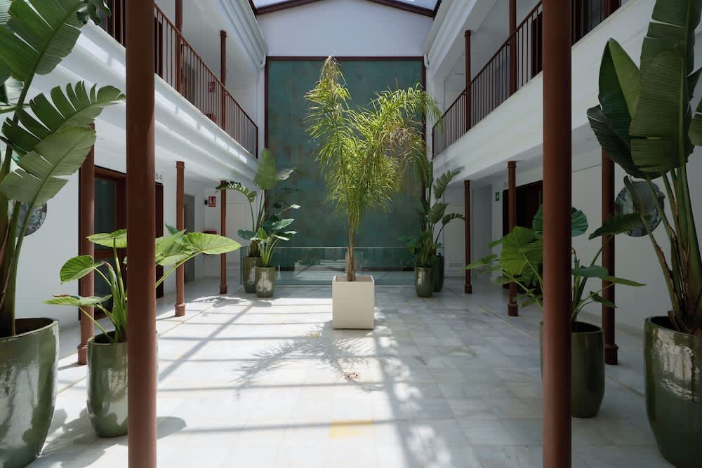 Casa Pizarro, by Homing U 1