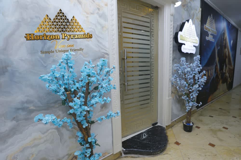 Horizon Pyramids view inn 2