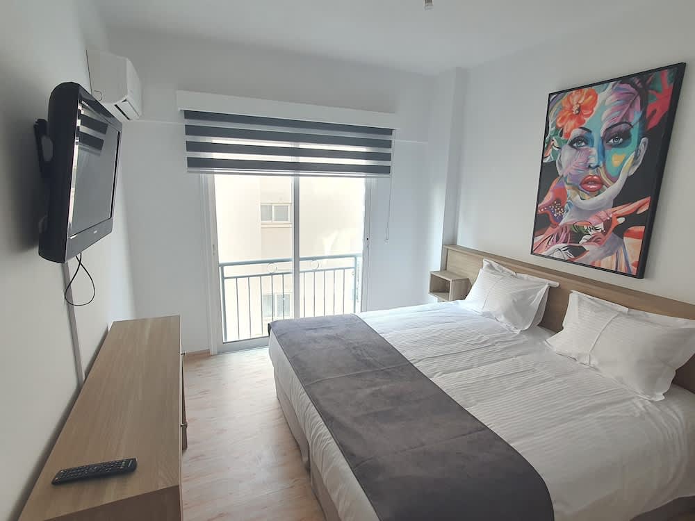 Larnaca Bay Suites 2