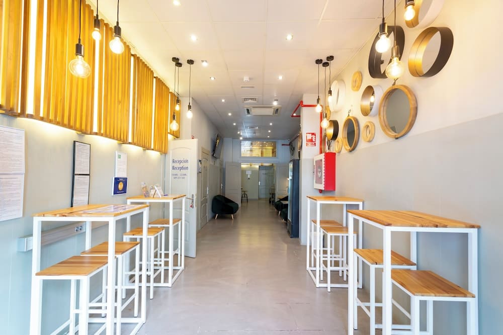 Malaga Stop Hostel AB 1