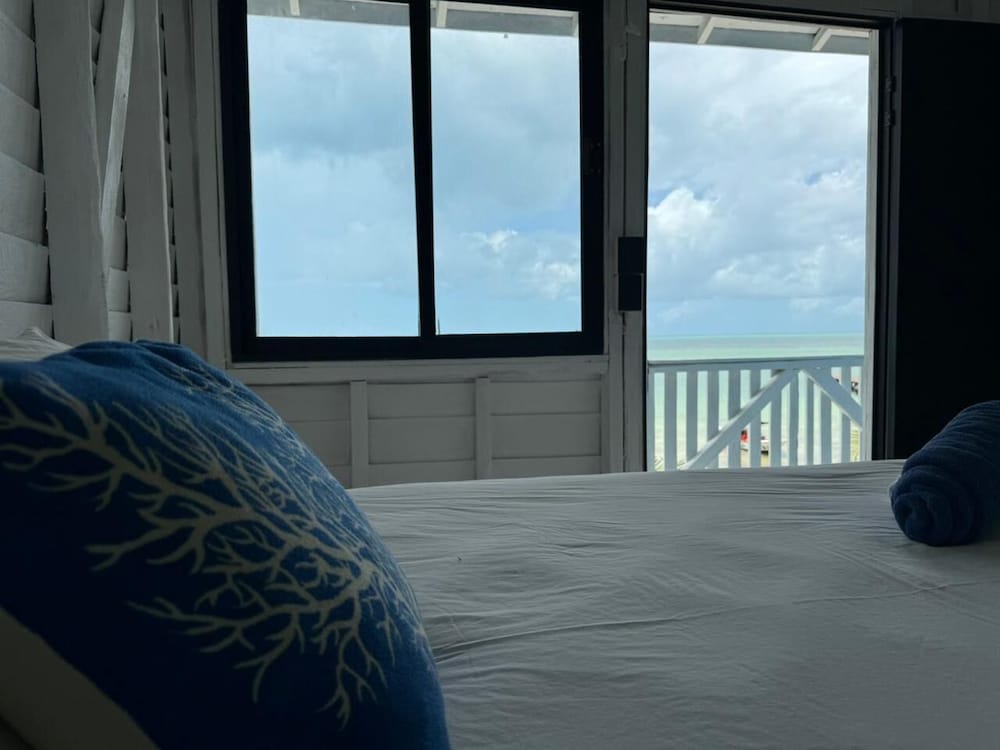 El Faro Beach Front by ÓOL Hotels 2