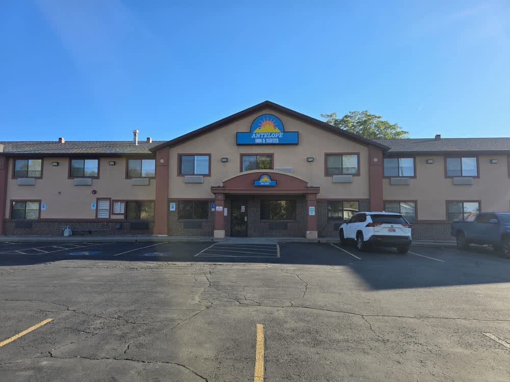 Antelope Inn & Suites 1