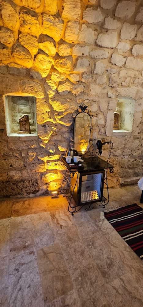 Cleopatra Antique Hotel 2