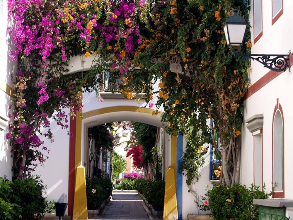 Charming 1 Bedroom Apartment in Puerto de Mogán 1