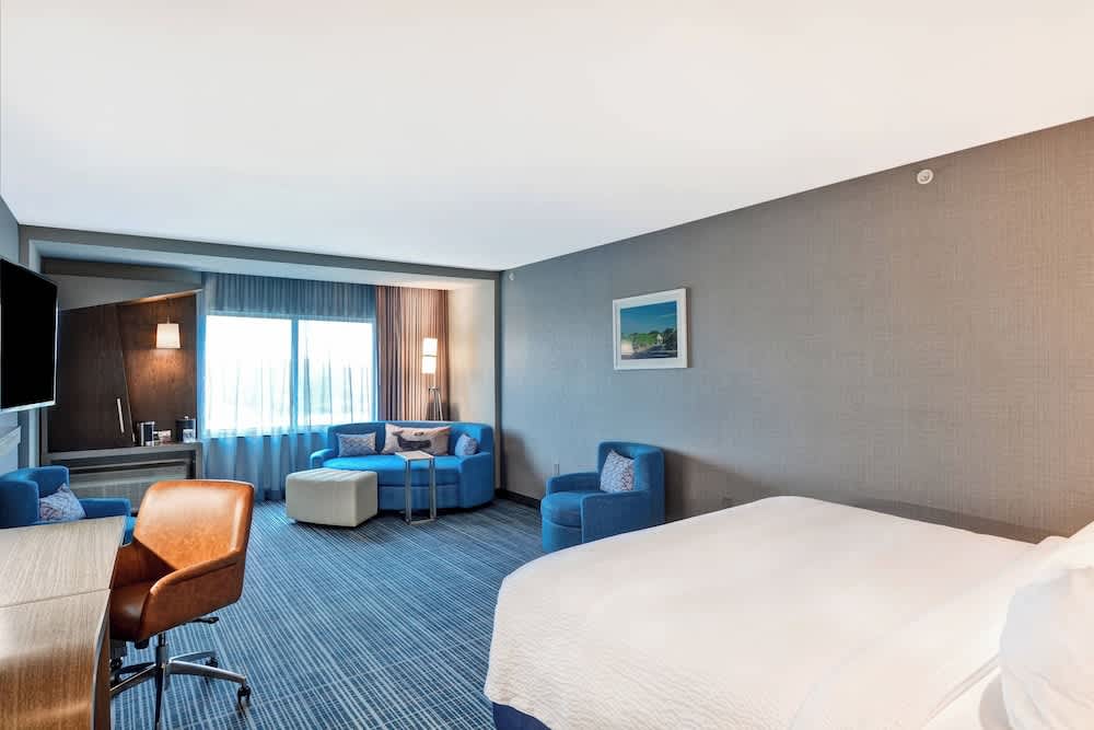 Courtyard by Marriott Long Island Islip/Courthouse Complex 5