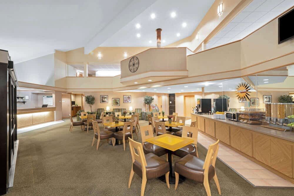 La Quinta by Wyndham Salt Lake City - Layton 2