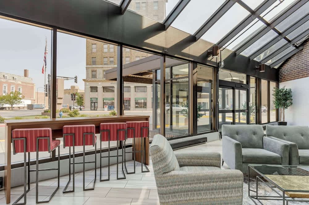 Executive Residency by Best Western Waterloo & Cedar Falls 2