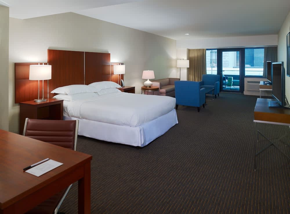 The Manhattan at Times Square 4