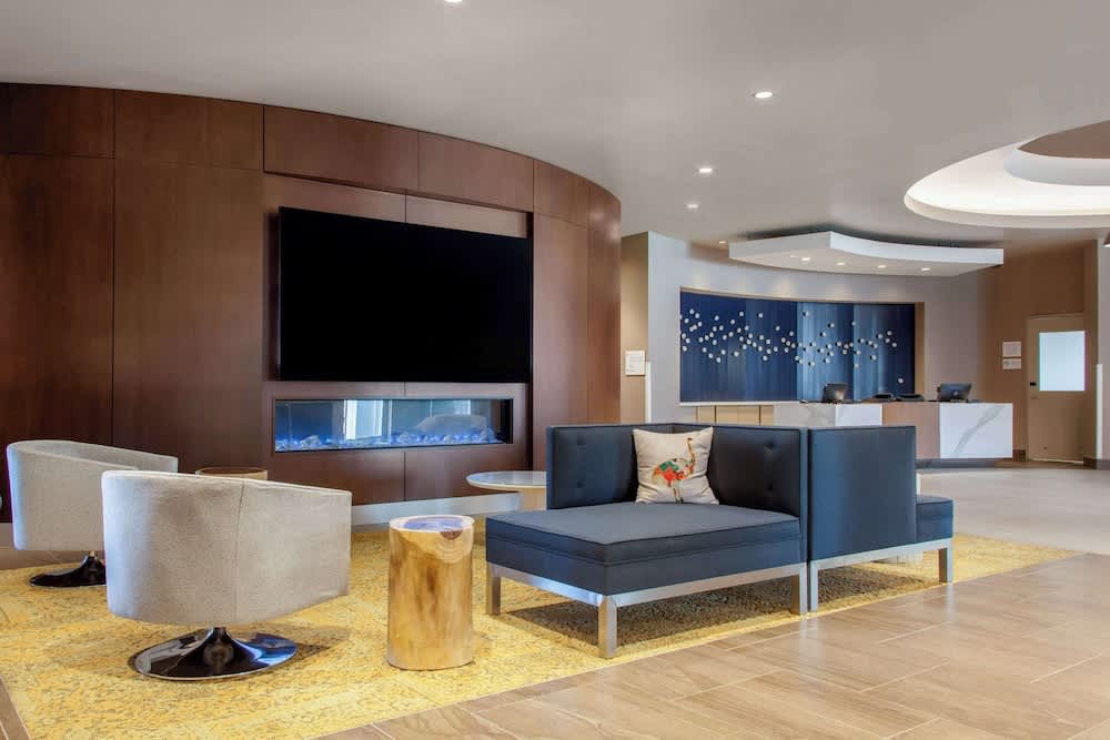 Cambria Hotel Phoenix Chandler - Fashion Center 2