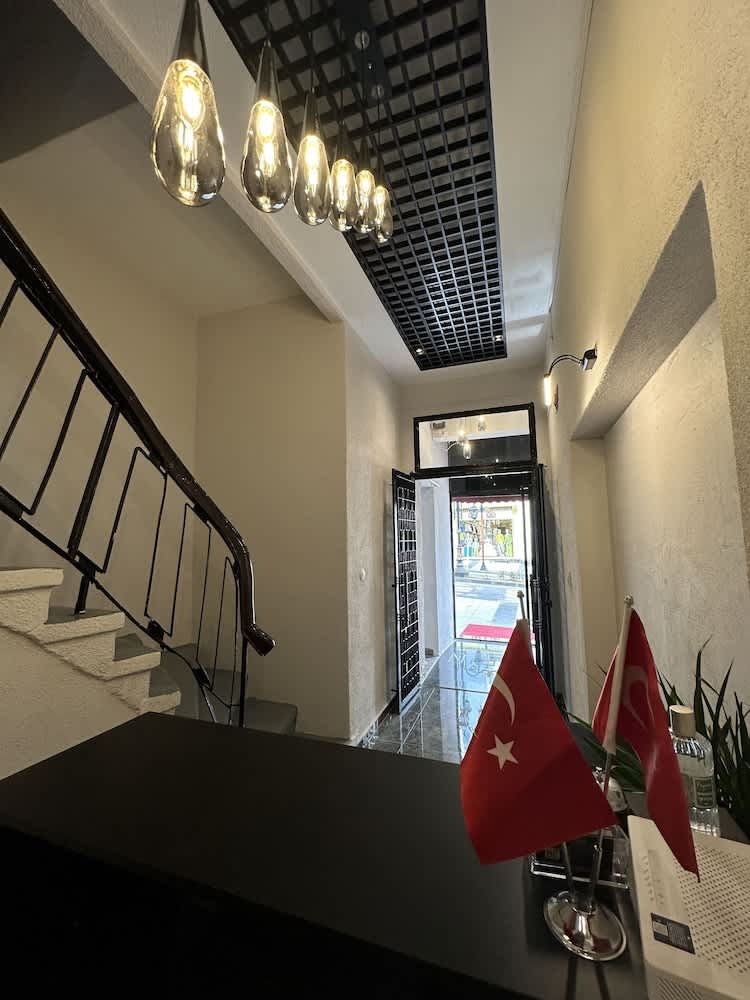 DERİN BUTİK HOTEL 2