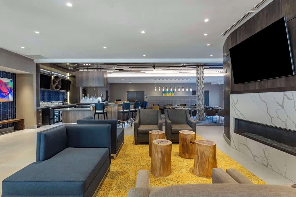 Cambria Hotel Manchester South Windsor 4