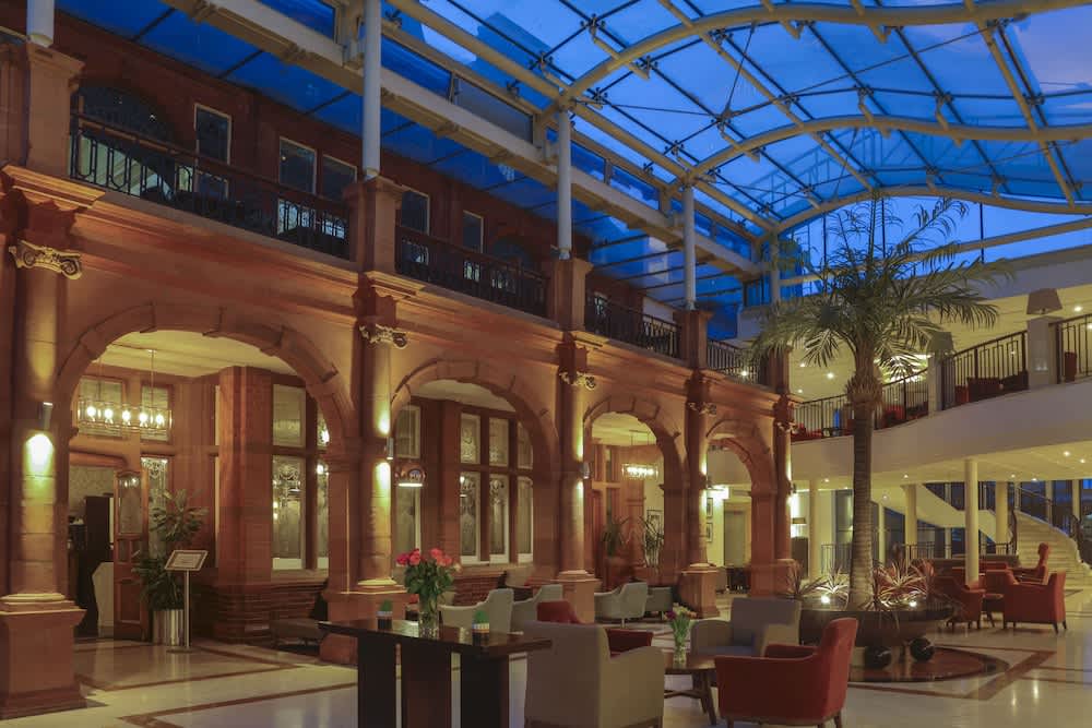 The Crown London, WorldHotels Distinctive 3