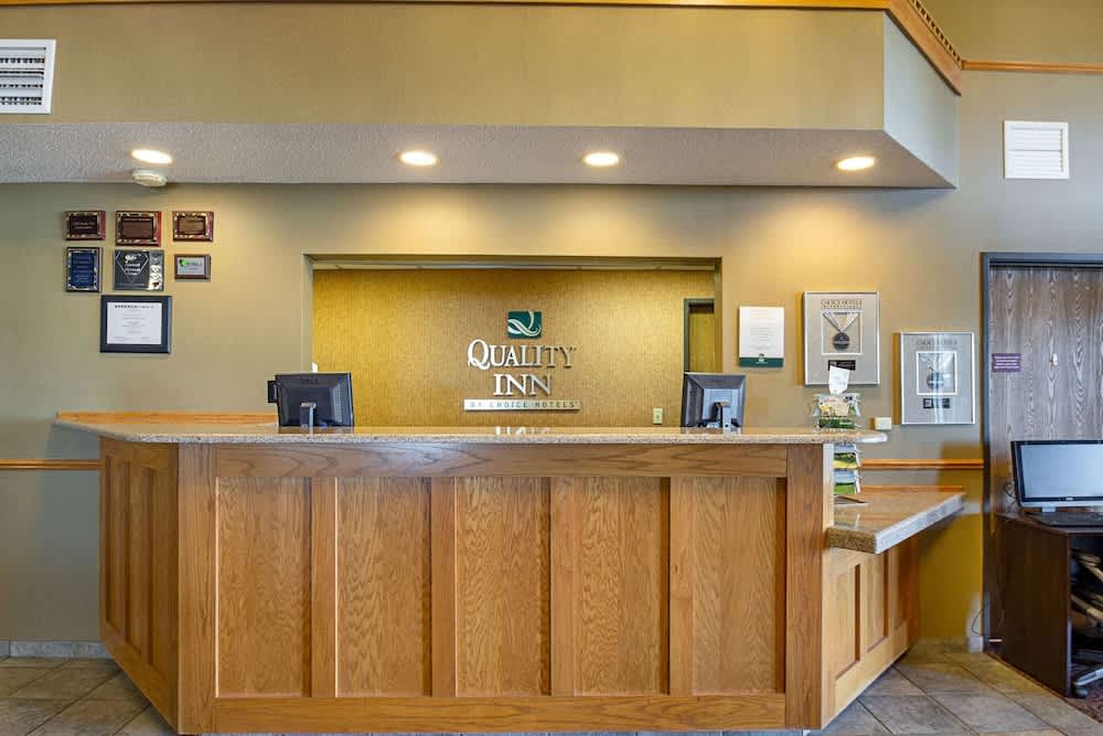 Quality Inn 5