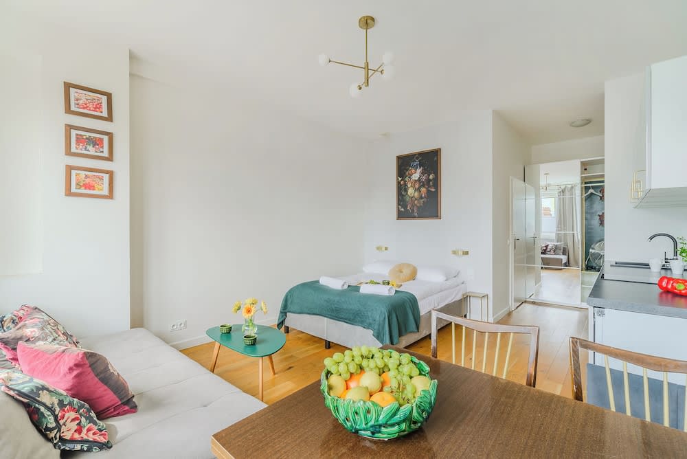 ShortStayPoland Plac Mirowski 5