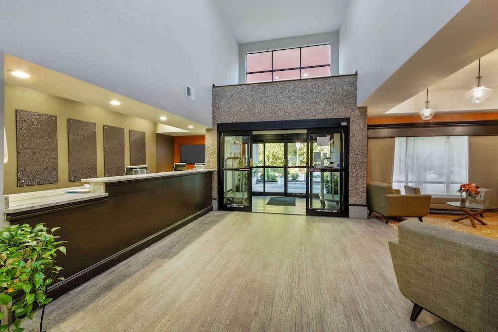 Best Western Magnolia Inn and Suites 3