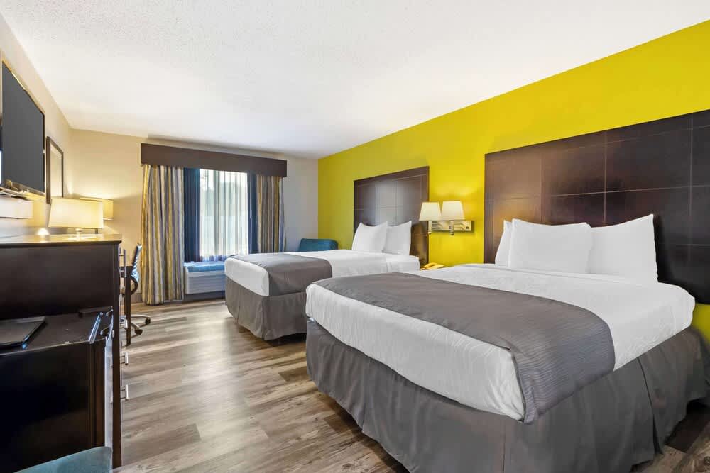 Best Western Magnolia Inn and Suites 5