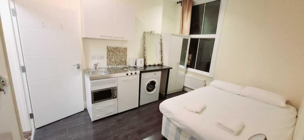 Earls Court Flats selection 1