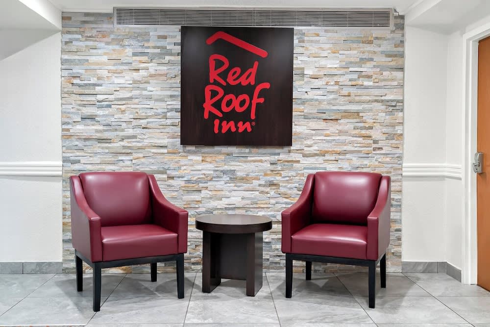 Red Roof Inn Auburn Hills 2