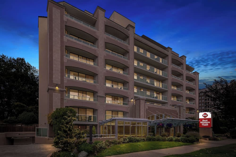 Best Western PLUS Inner Harbour Hotel 1