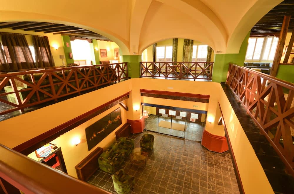 Hotel GHM Monachil 2