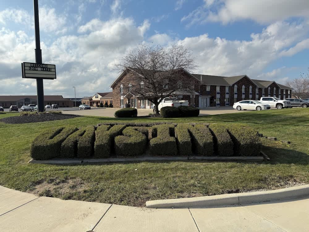 Days Inn by Wyndham Muncie -Ball State University 1