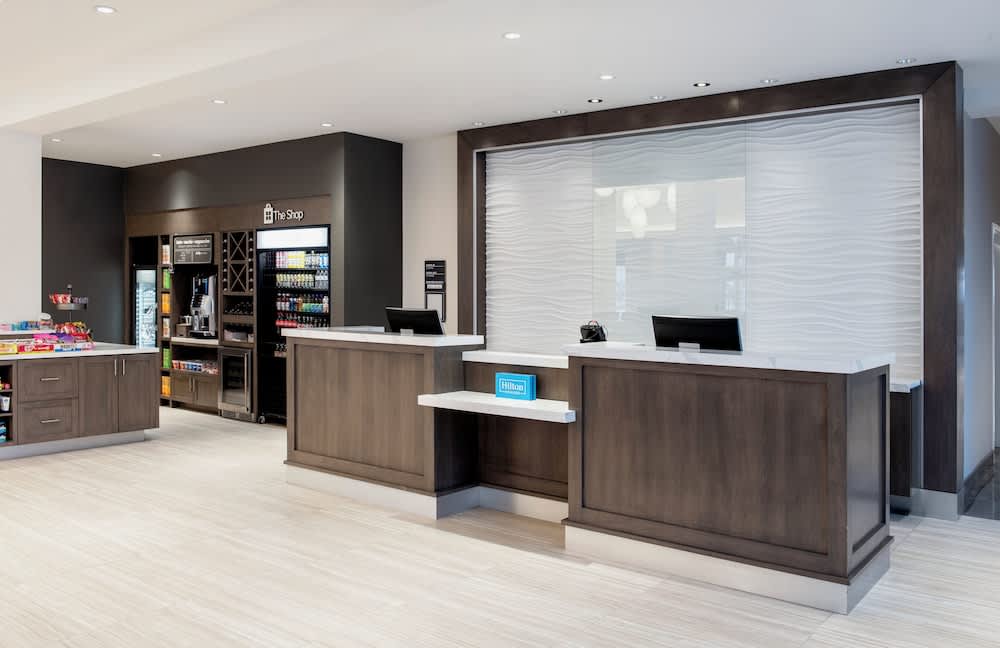 Hilton Garden Inn Winnipeg South 2
