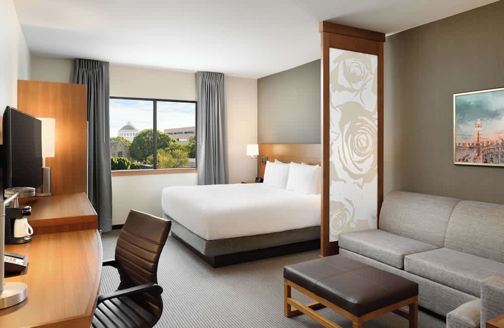 Hyatt Place Pasadena 1