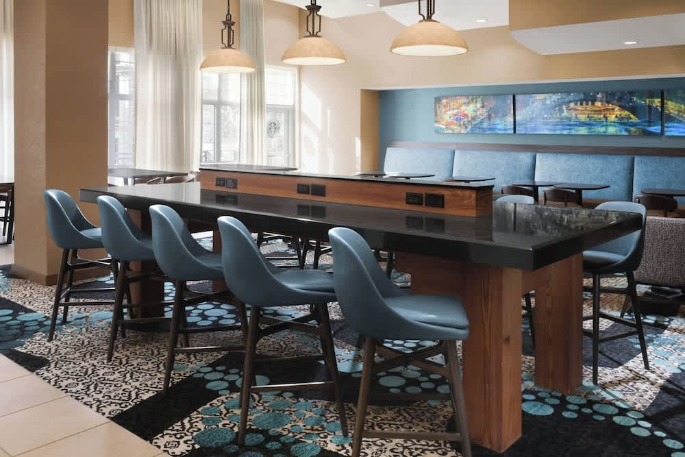 Courtyard by Marriott San Antonio Riverwalk 4