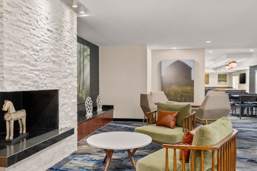 Fairfield Inn & Suites Naperville/Aurora 2