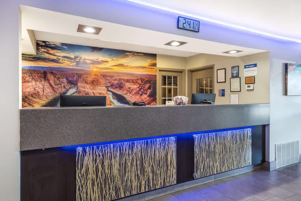 Best Western McCarran Inn 4