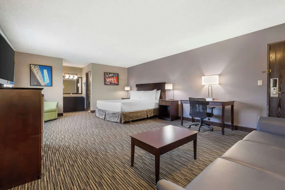 Best Western McCarran Inn 5