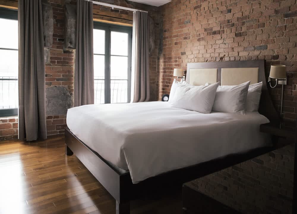 Hotel Nelligan 1