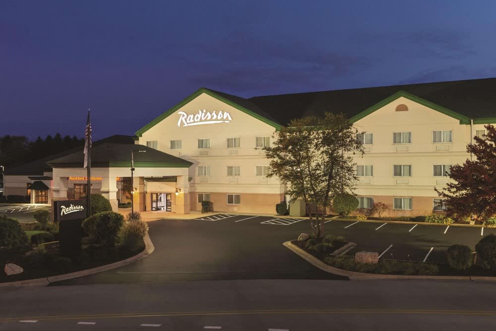 Radisson Hotel and Conference Center Rockford 1