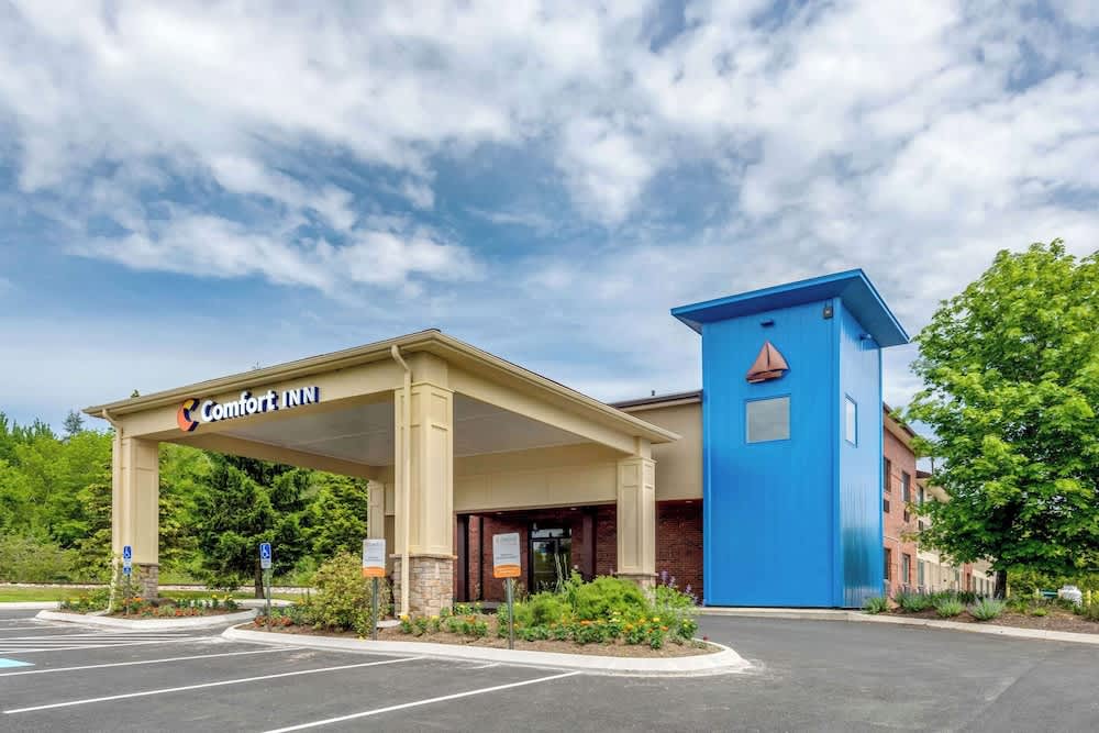 Comfort Inn Ellsworth - Bar Harbor 1