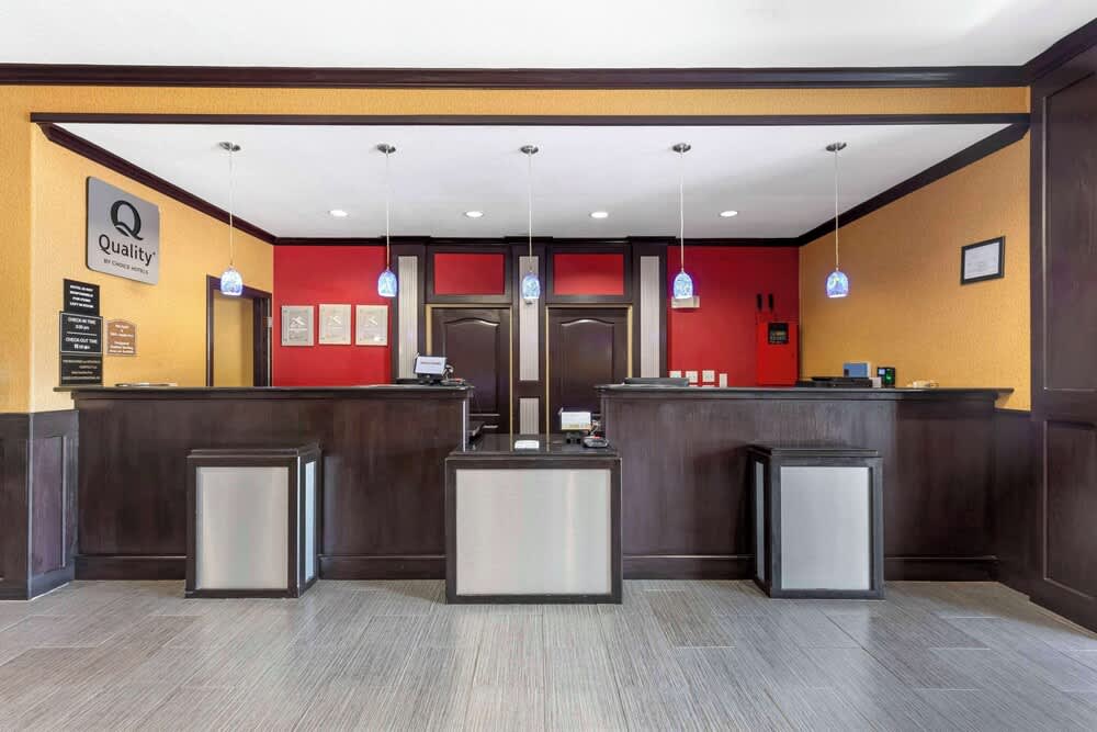 Quality Inn & Suites Groesbeck North 2