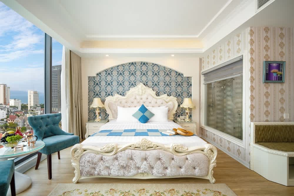 Royal Beach Hotel by THG 1