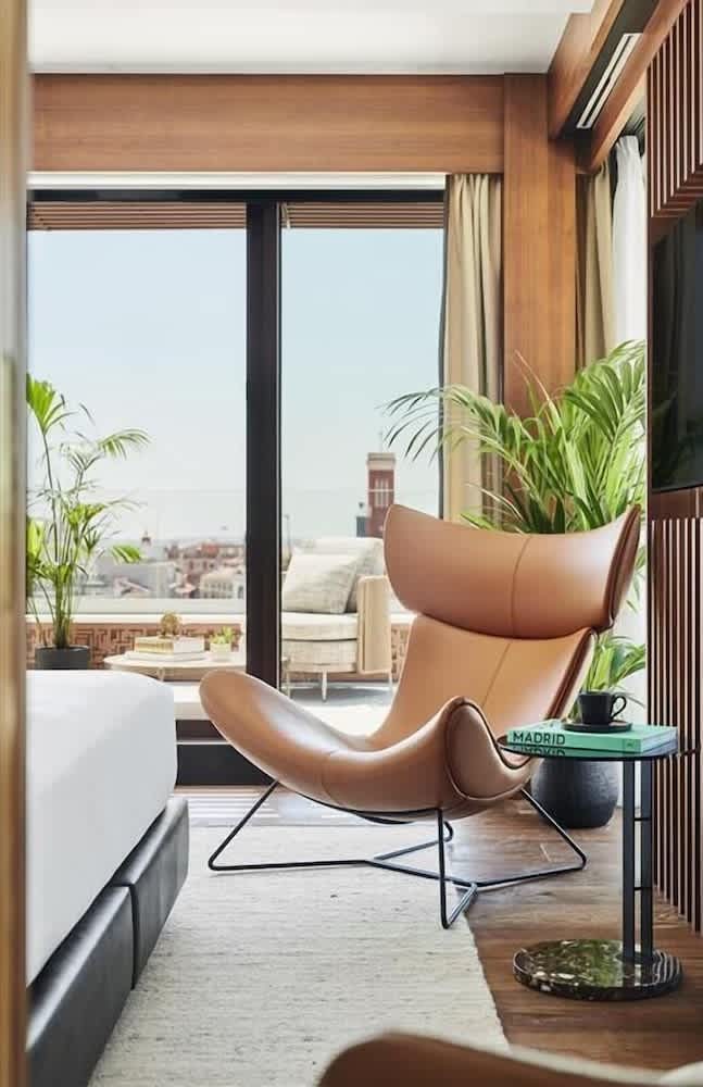 Thompson Madrid, by Hyatt 1