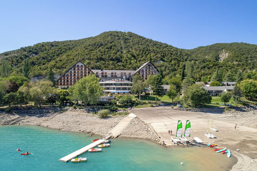 Village Club Les Hyvans 1