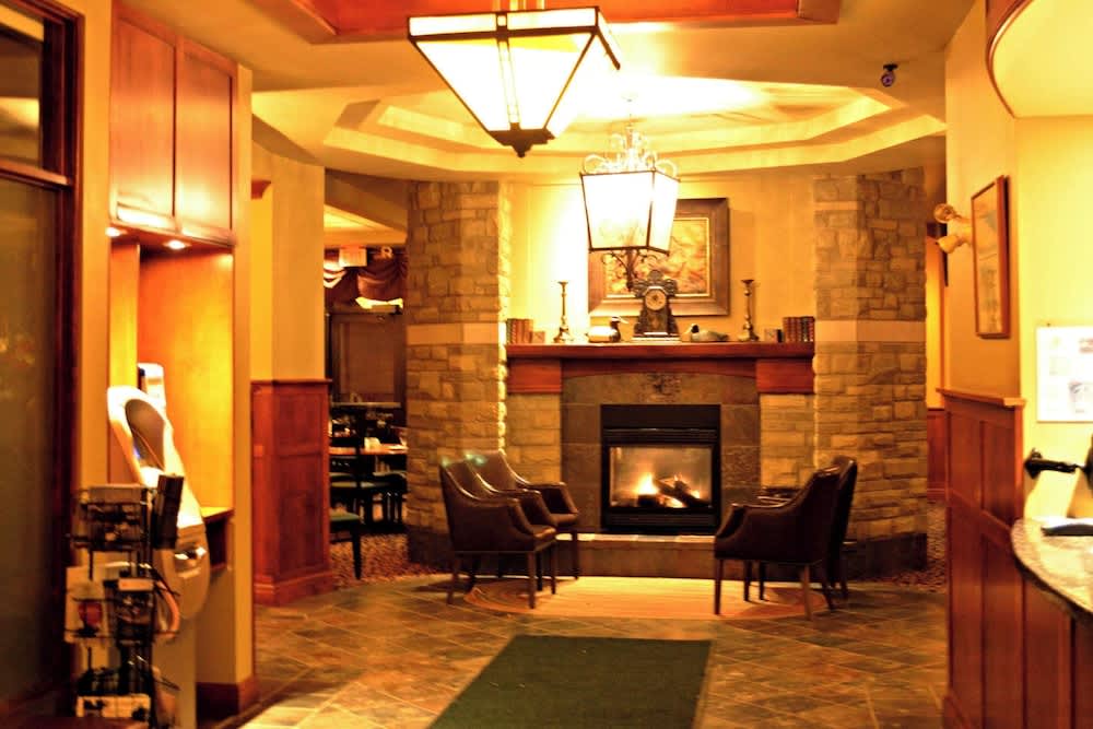 All Season Ski in Out Chalets at Calabogie Peaks 2