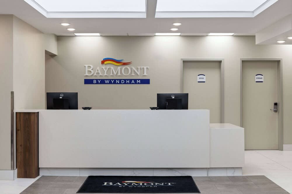 Baymont by Wyndham West Edmonton 2