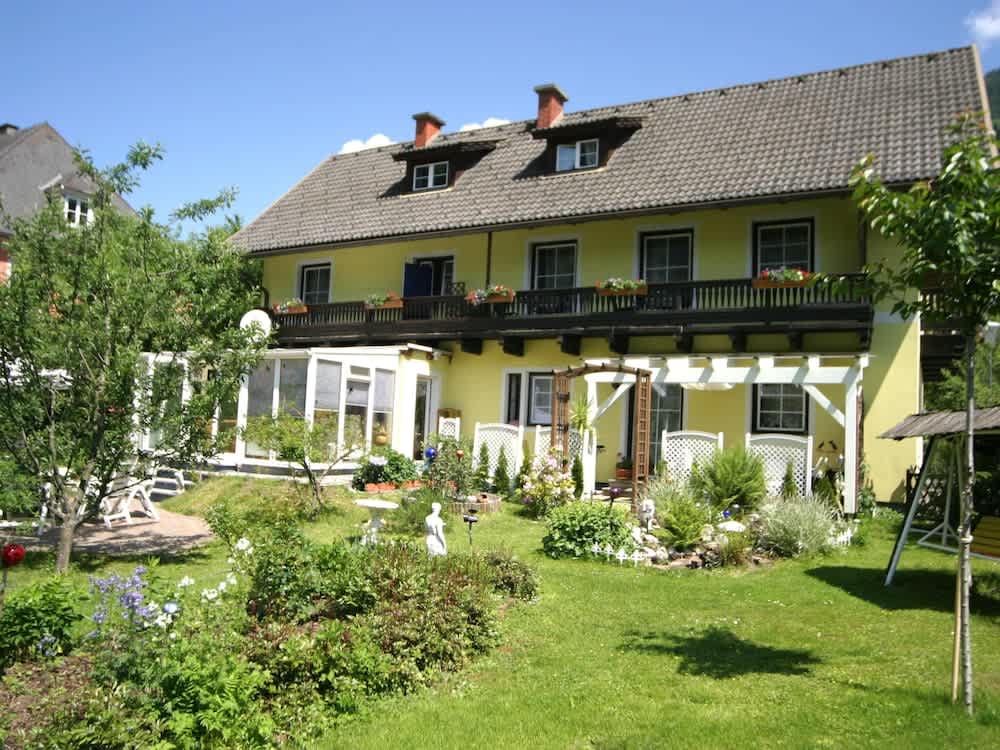 Cozy Apartment in Feld am See Near Ski Slopes 1