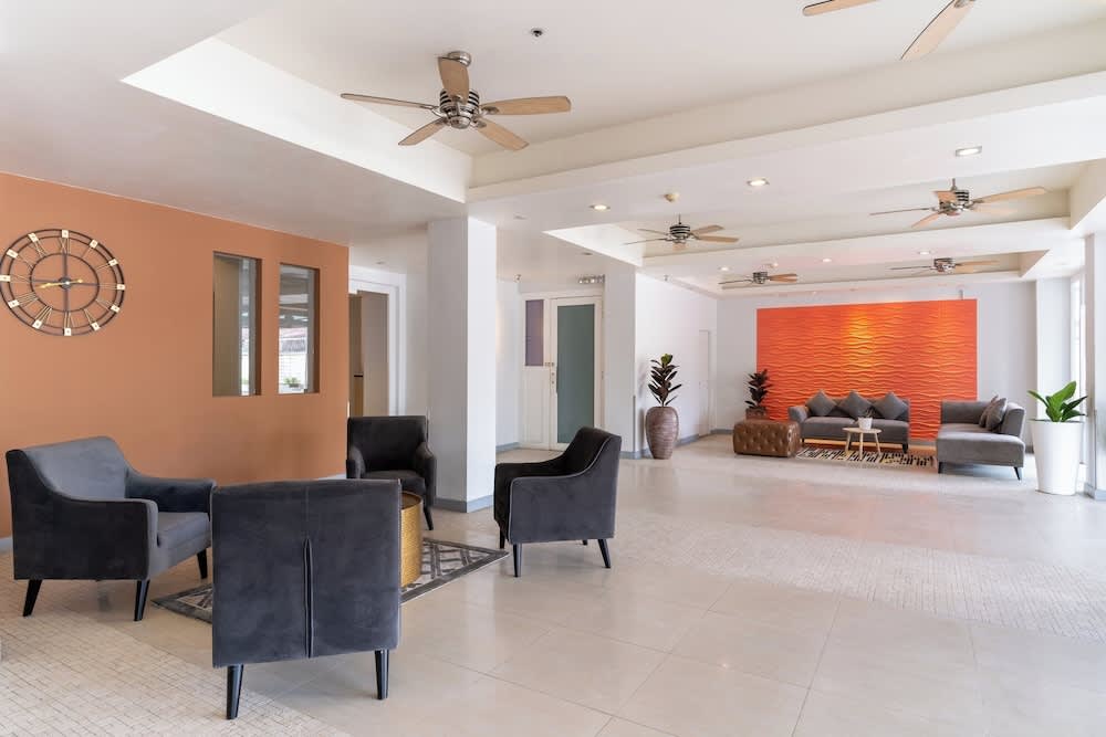 Heeton Concept Hotel Pattaya by Compass Hospitality 3