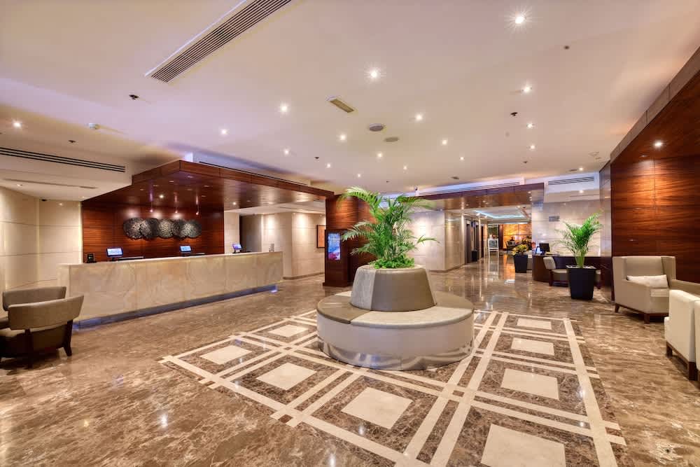 Majestic City Retreat Hotel 3