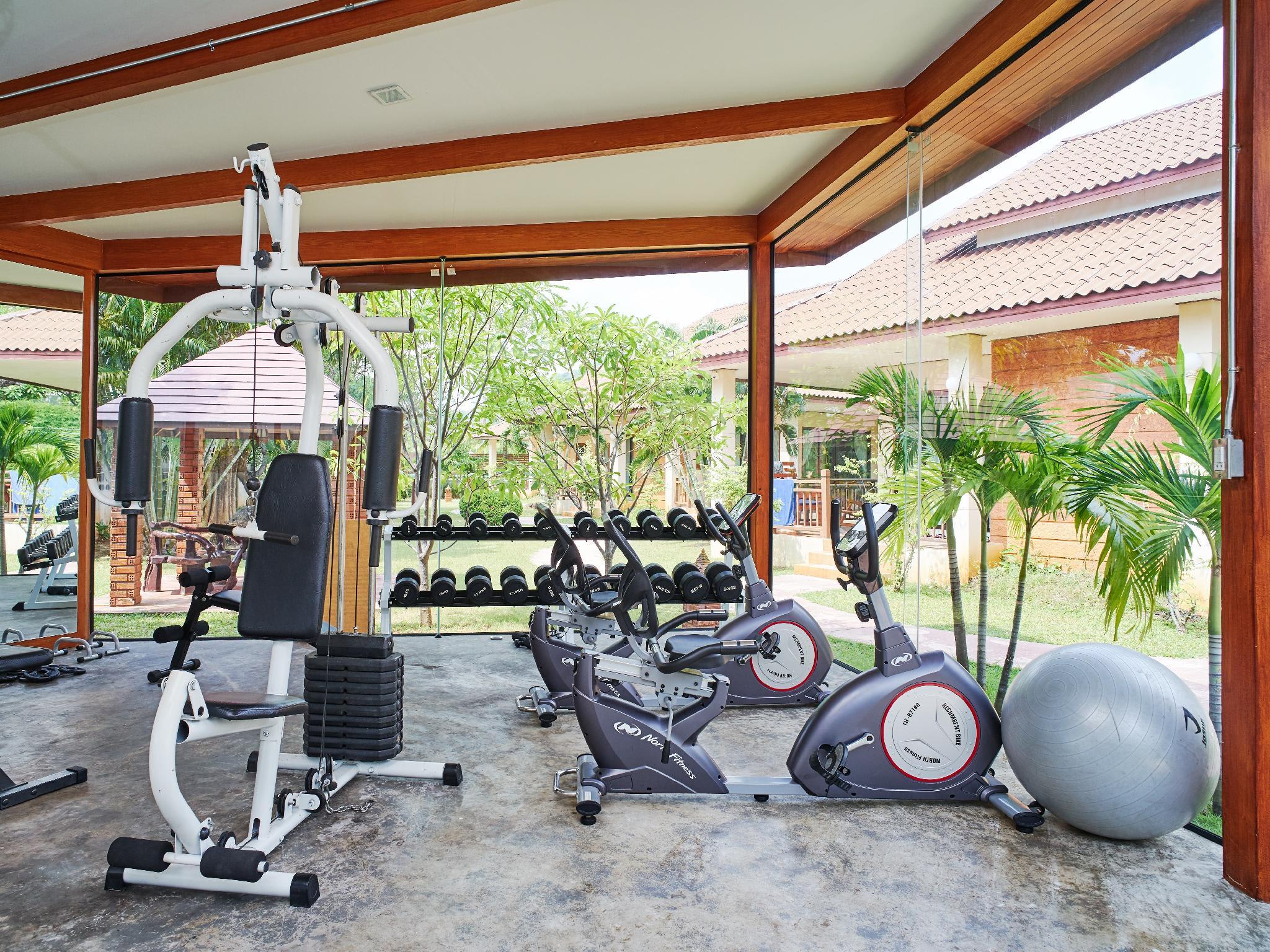 BLU PINE Villa & Pool Access 4