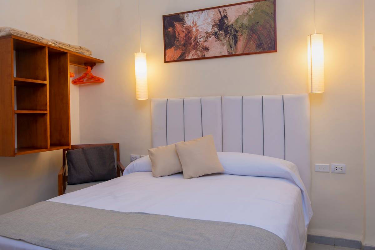 Hotel Caribbean 2