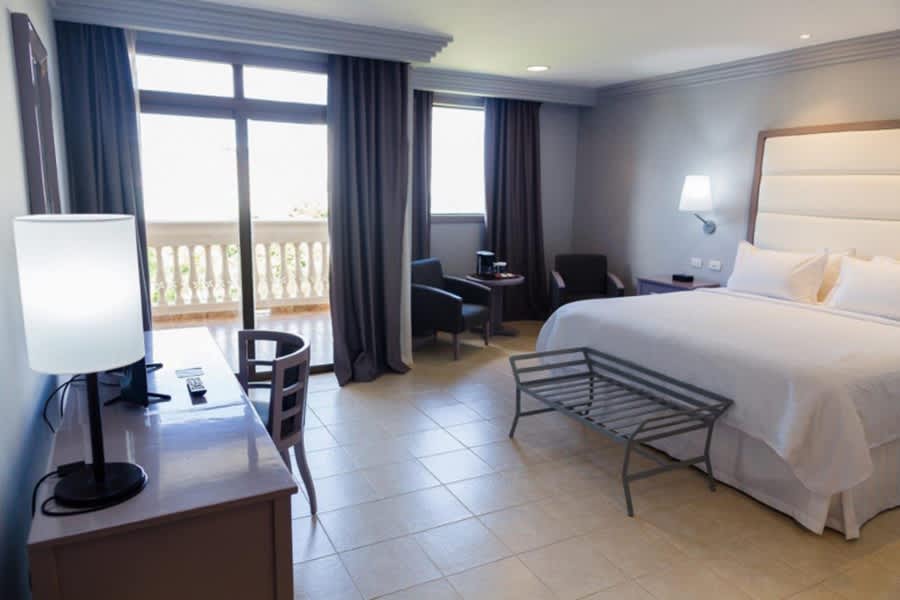 Valentín Quinta Avenida Habana 3