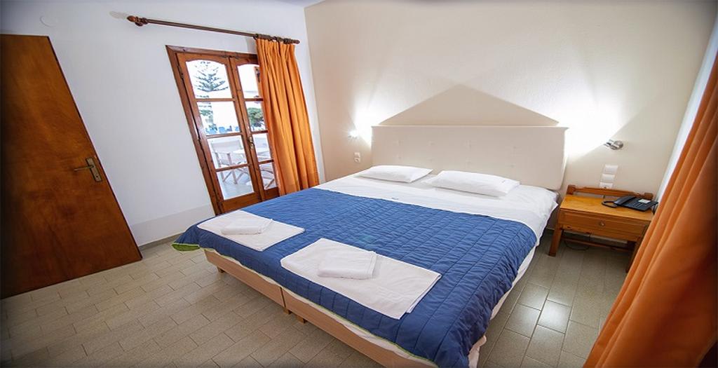 Hôtel Angelika Milatos 5