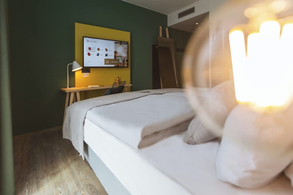 Holiday Inn - the niu, TAB DUSSELDORF MAIN STATION by IHG 5