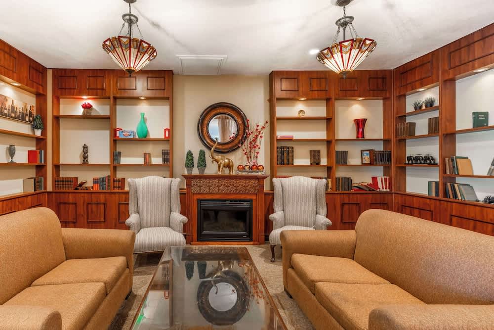 Best Western Plus Grosvenor Airport Hotel 2